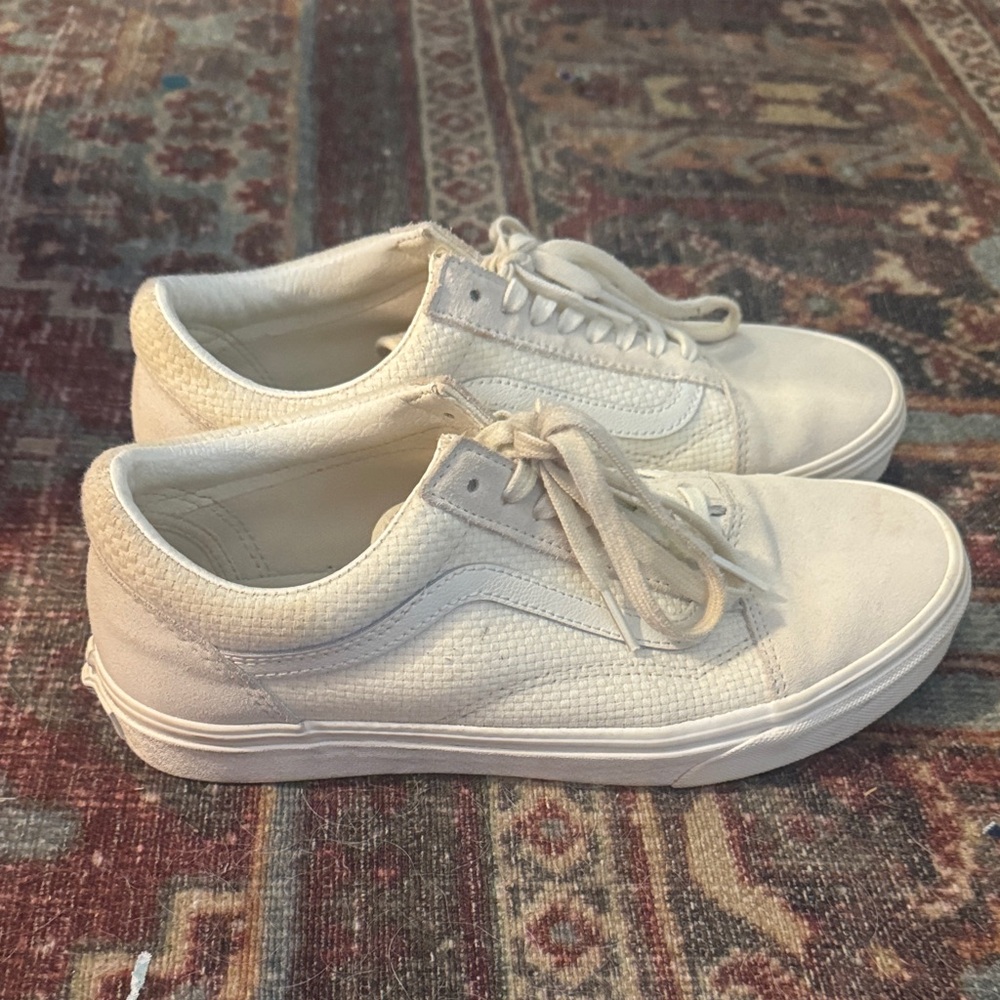 Vans Women's Sneakers in Cream